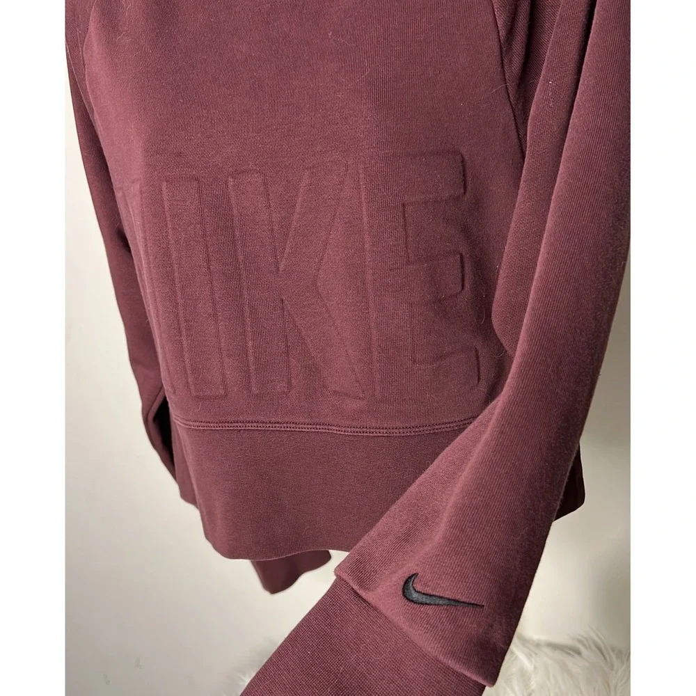 NIKE Dri-Fit Sweatshirt
